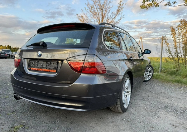 BMW Seria 3 cena 21500 przebieg: 212000, rok produkcji 2007 z Chojnów małe 277